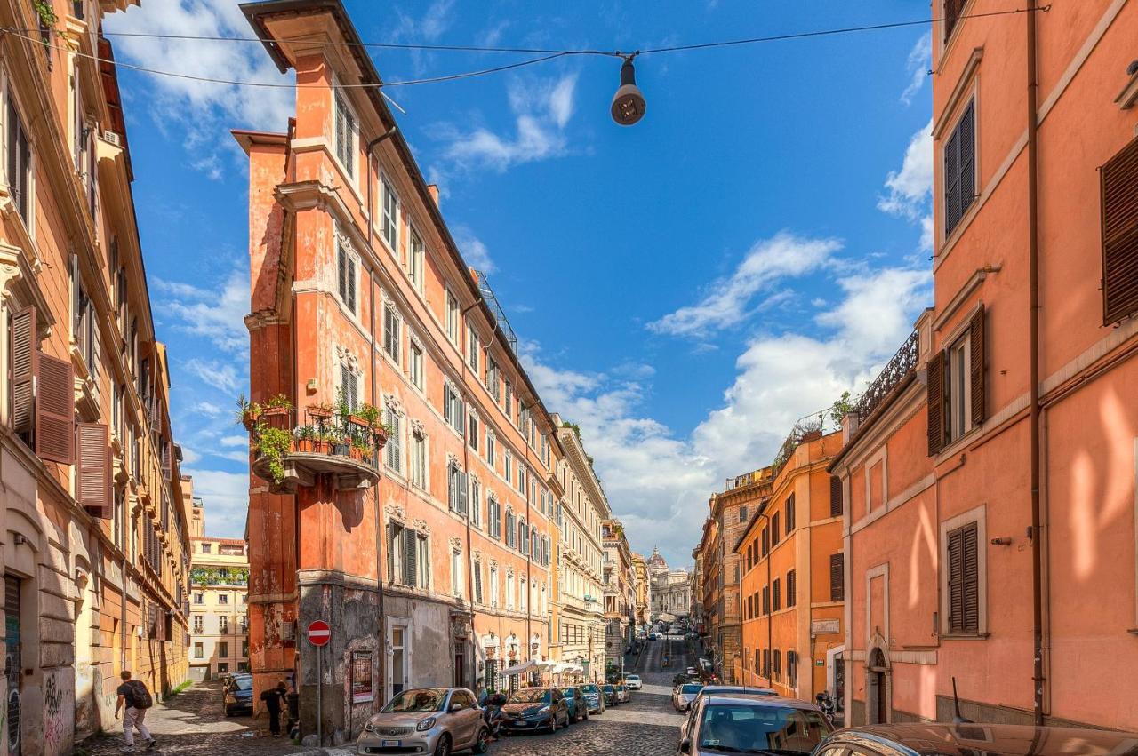 Habitat Monti Pensión Roma